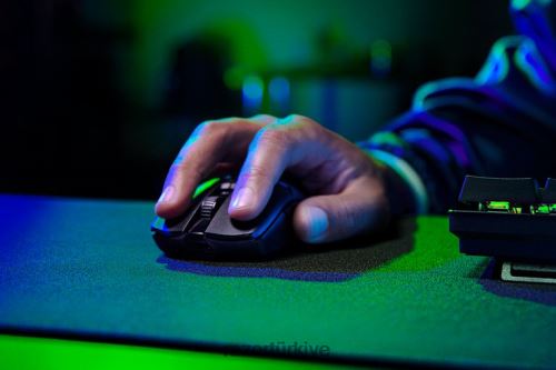 fareler Razer engerek v2 pro siyah 44RV450